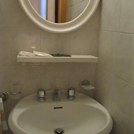 Venezia Hotel 3*